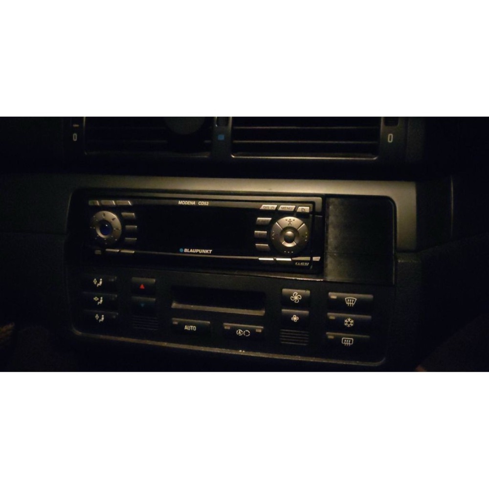1DIN Teyp Çerçevesi (BMW E46 Uyumlu)