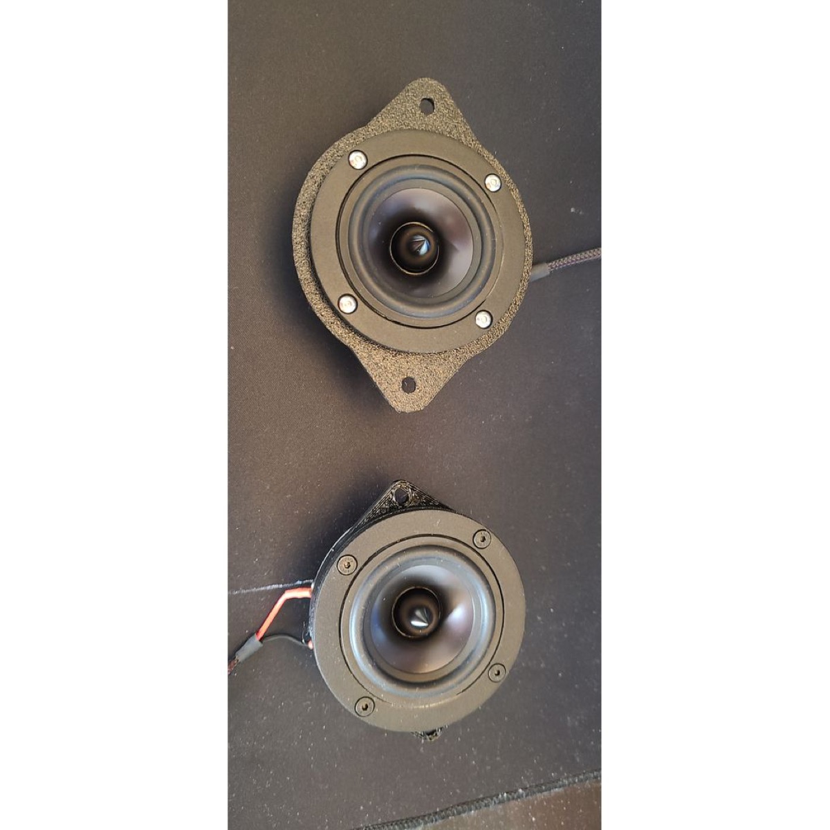Audi A4/S4/RS4 B8 Dash Hoparlör Adaptörü Seti