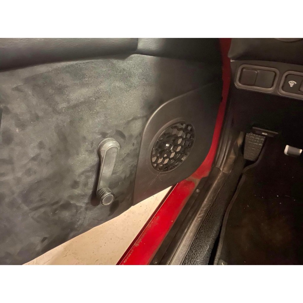 Mazda MX-5 Miata Hoparlör Izgarası görsel 4