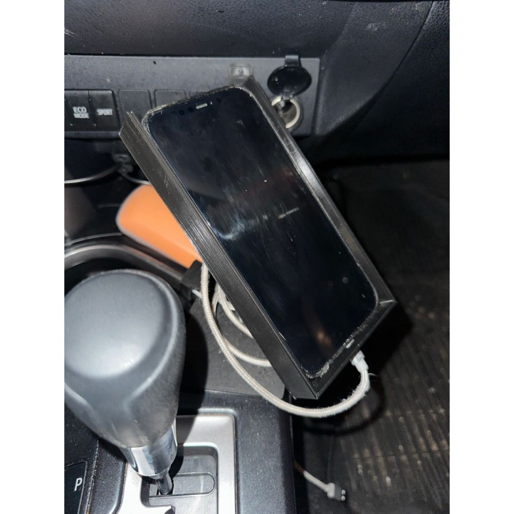 Toyota RAV4 Araç Telefon Tutucu görsel 3