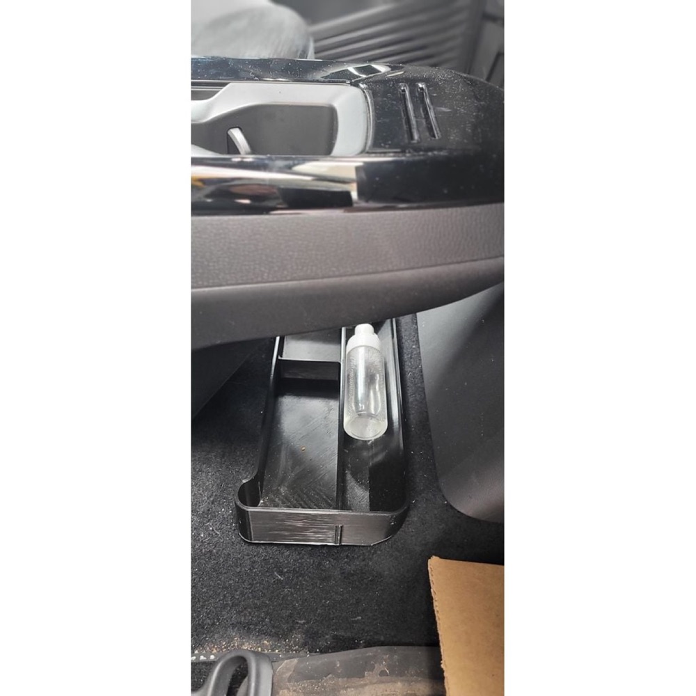 Volkswagen ID.4 Merkez Kol Dayama Kutusu görsel 2