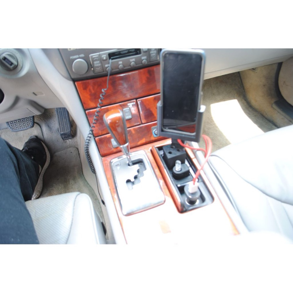 Lexus LS430 (2004) Telefon Tutucu (Küllük Yerine)