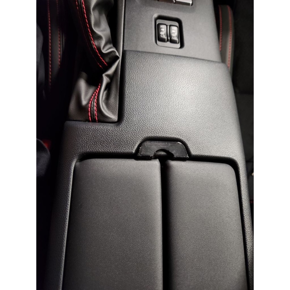 BRZ/GR86 Orta Konsol Button Guard görsel 2