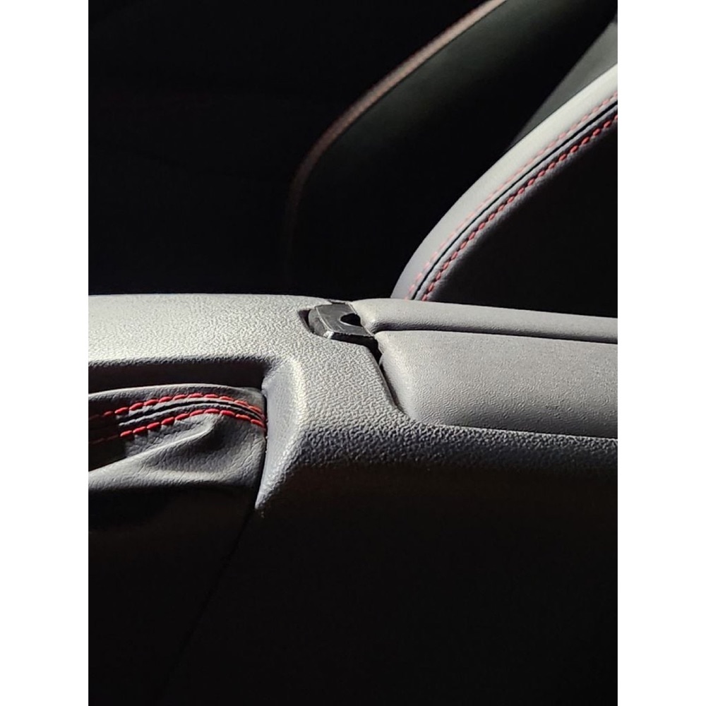 BRZ/GR86 Orta Konsol Button Guard görsel 3