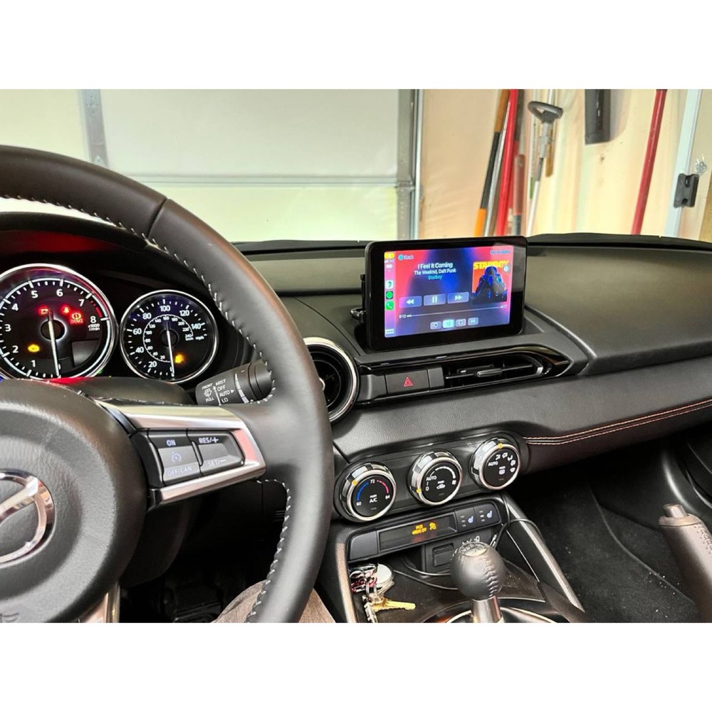 Mazda MX-5 ND CarPlay Ekran Torpido Montajı görsel 2