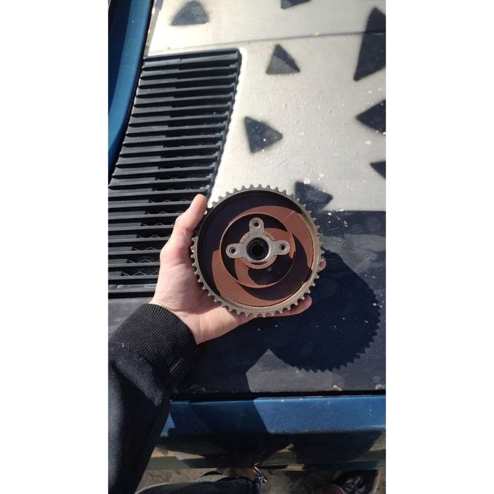 Eksantrik Mili Zamanlama Kapağı - 11311713475 (BMW M20B25 Motor Uyumlu)