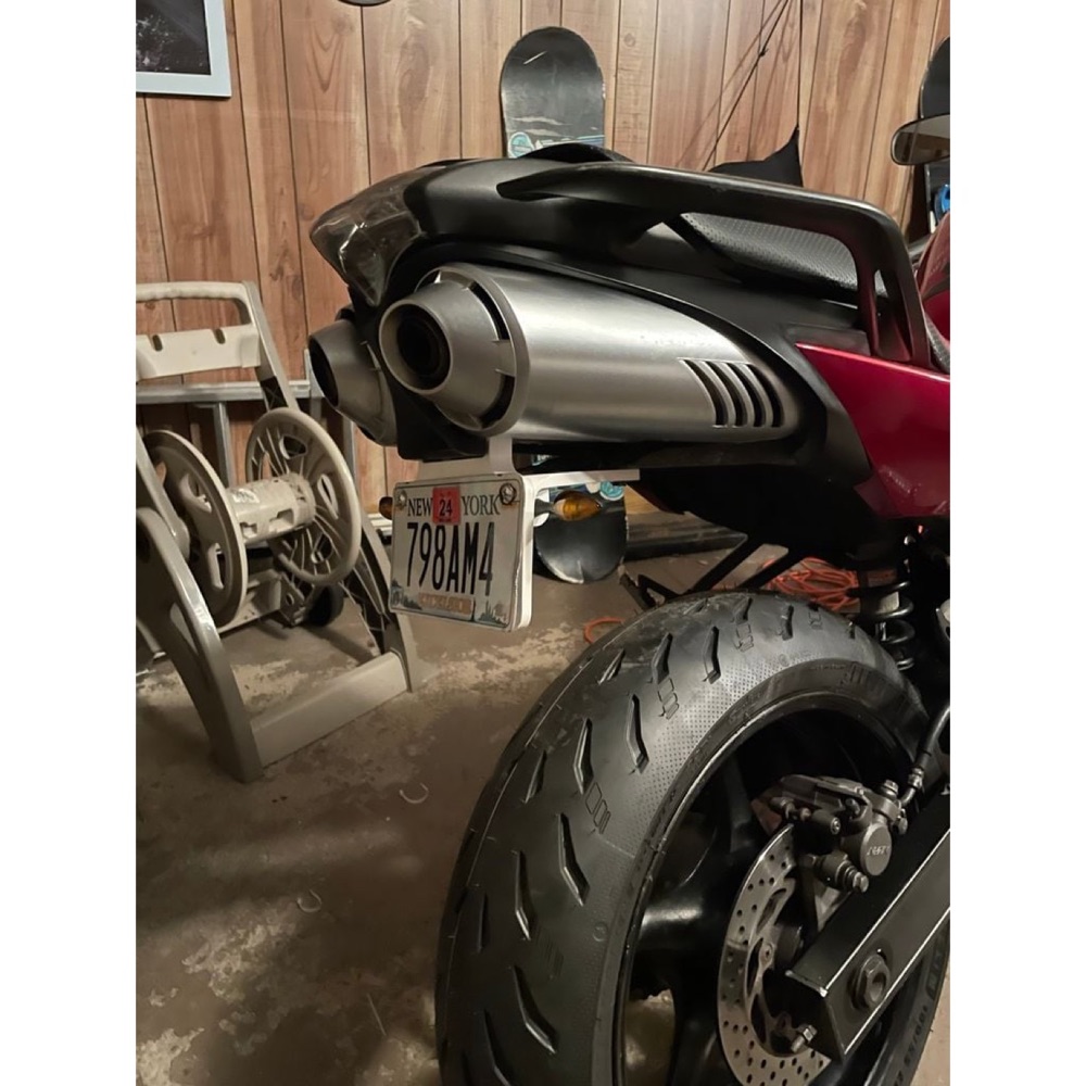 Yamaha FZ6 Plaka Montaj Aparatı