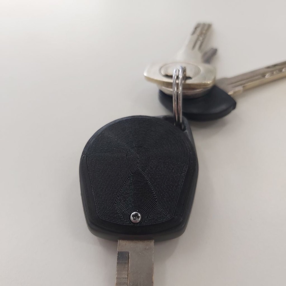 Suzuki Celerio Anahtar Arka Kapağı görsel 3
