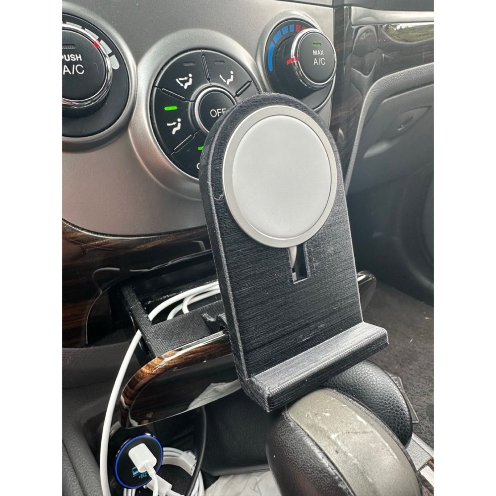 Hyundai Santa Fe 2010 Magsafe Telefon Tutucusu görsel 2