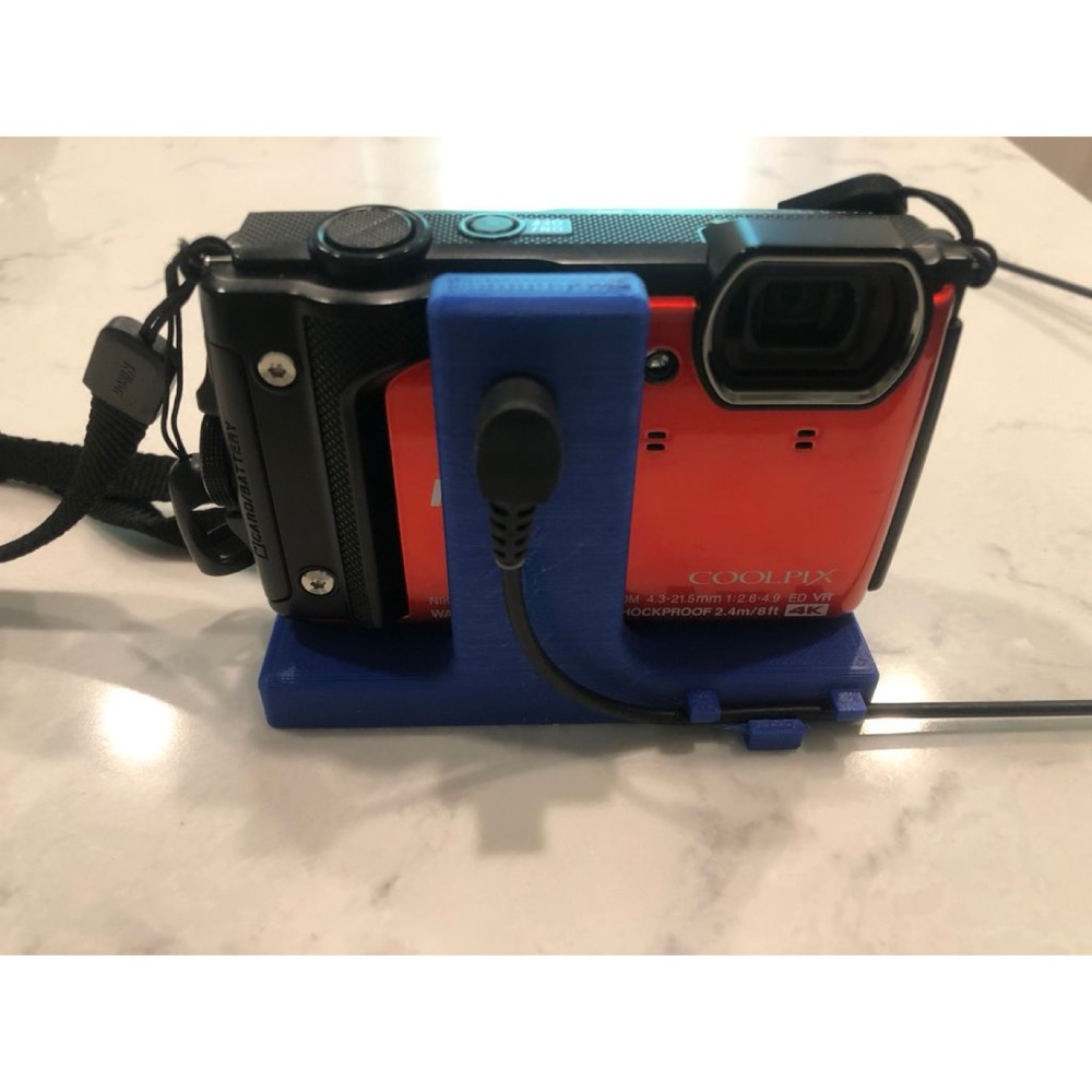 Nikon Coolpix W300 için Su Altı Flaş (Strobe) Adaptörü görsel 2