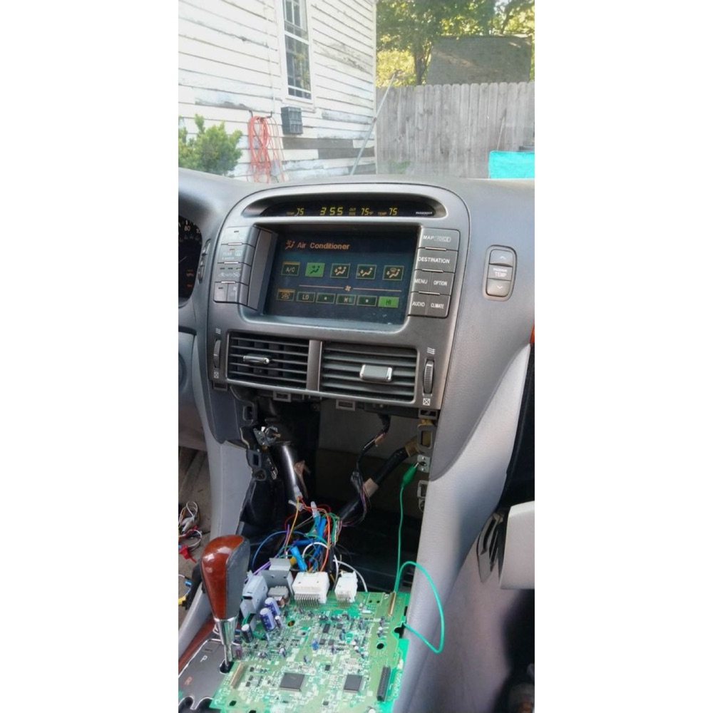 Lexus LS430 (2004) Double DIN Teyp Ön Yüz Değişimi görsel 2