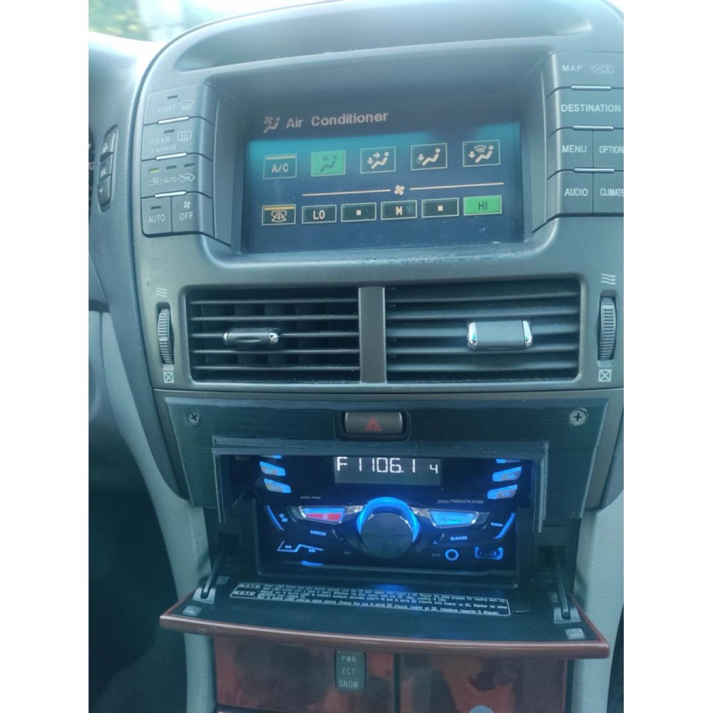 Lexus LS430 (2004) Double DIN Teyp Ön Yüz Değişimi görsel 3