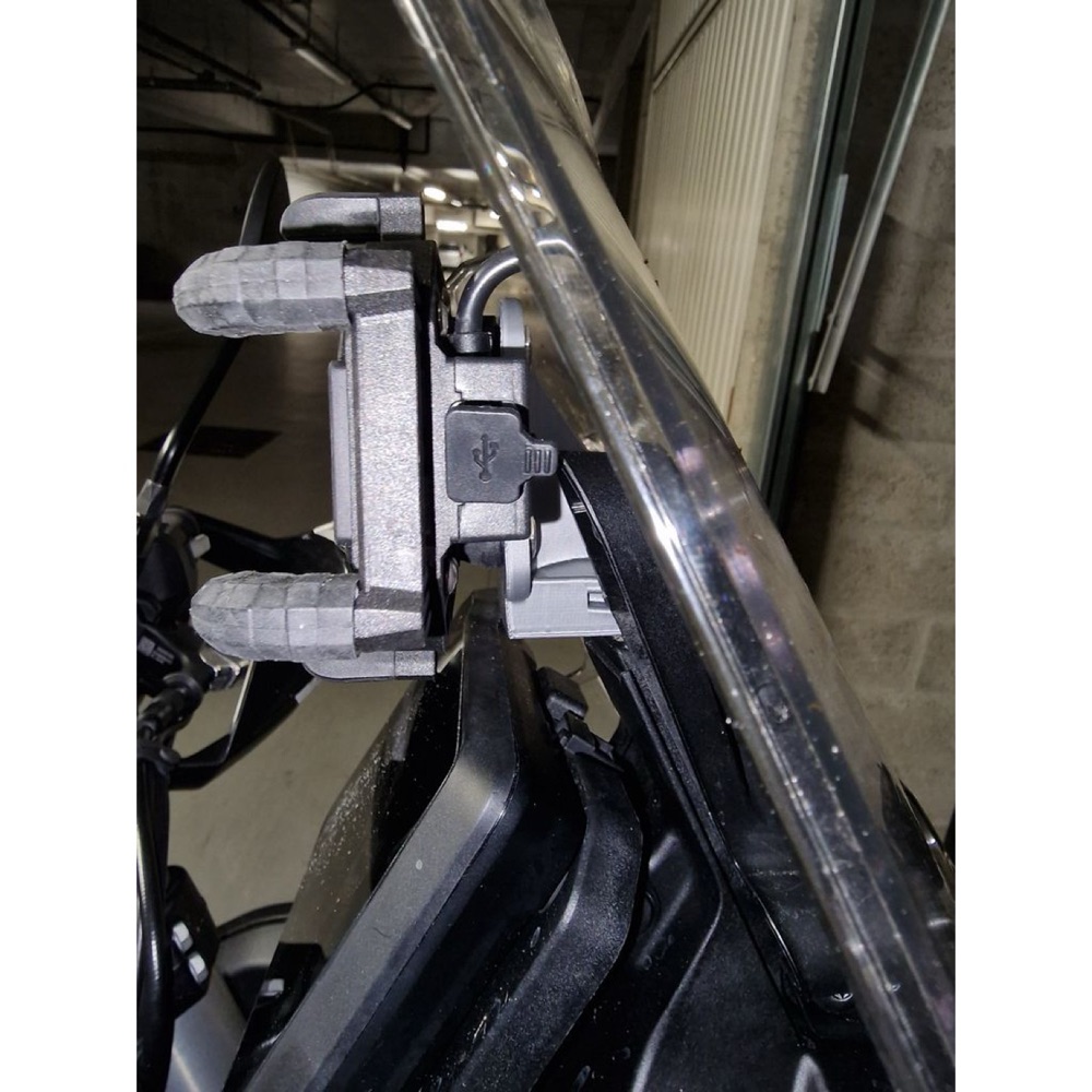 KTM 890 Adventure Telefon Tutucu Adaptörü görsel 2