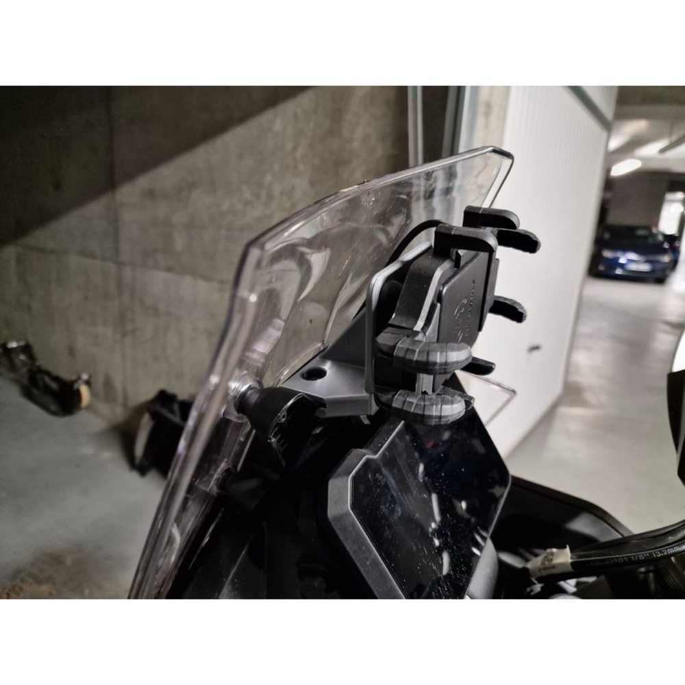 KTM 890 Adventure Telefon Tutucu Adaptörü görsel 5