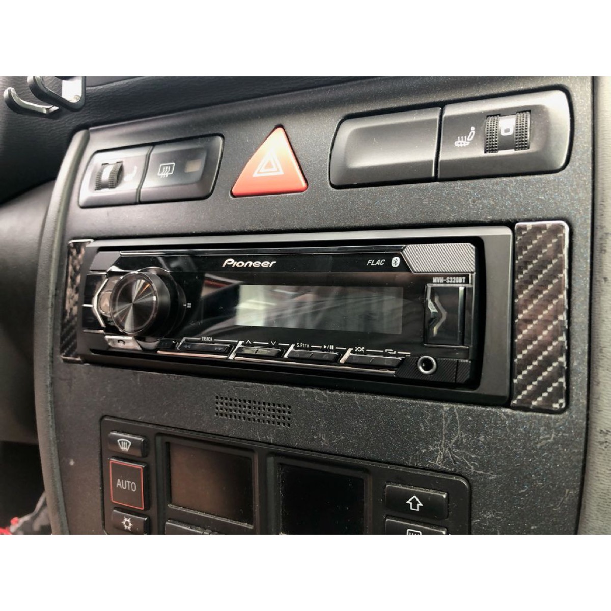 Audi A3 8L Radyo Çerçevesi (Kompakt) görsel 4