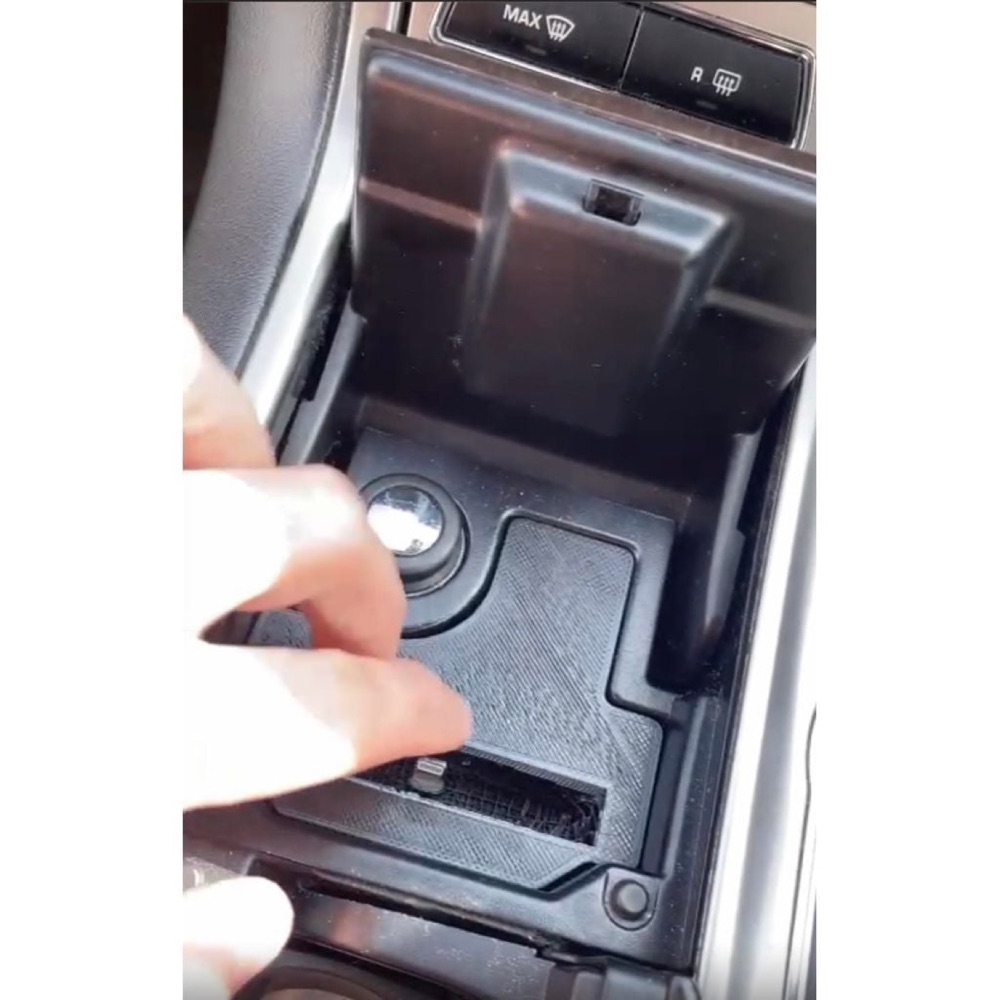 Jaguar XF (X250) Manyetik iPhone Tutucu (Sağ Direksiyon) görsel 2