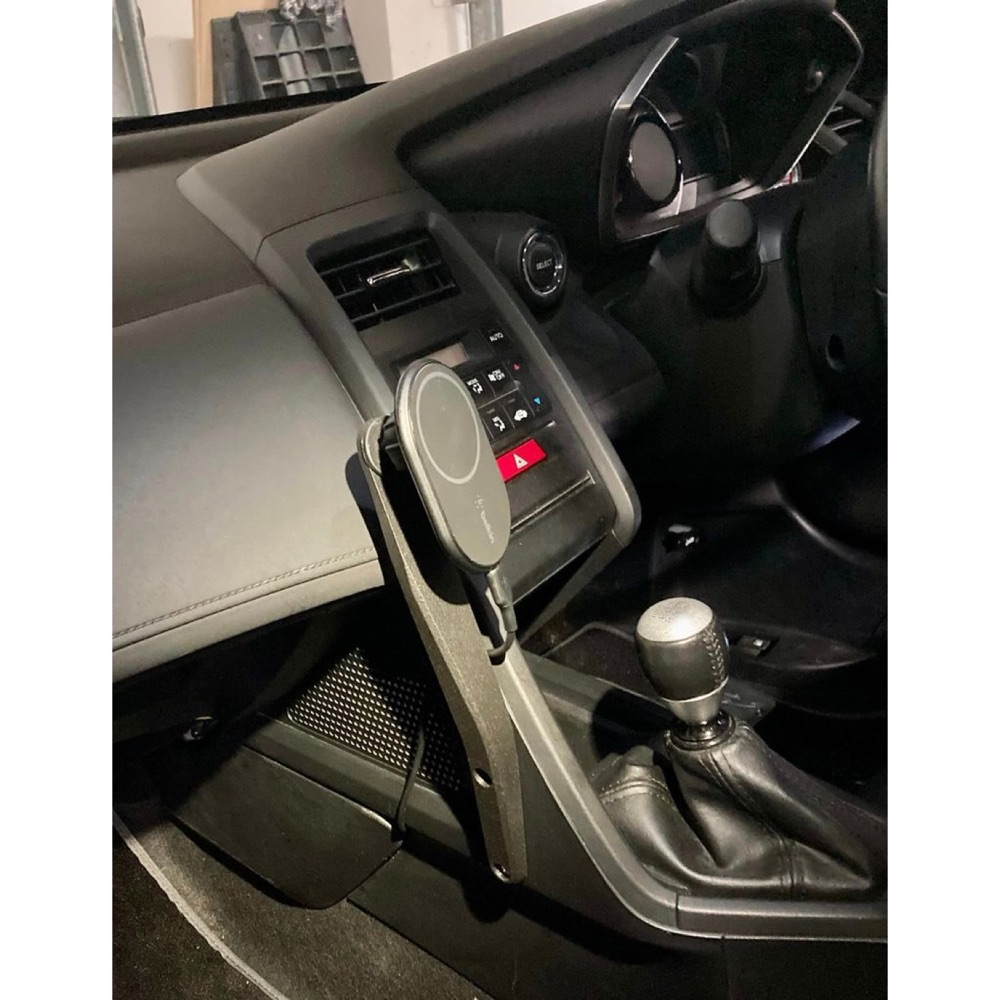 Honda S660 Telefon Tutucu görsel 3
