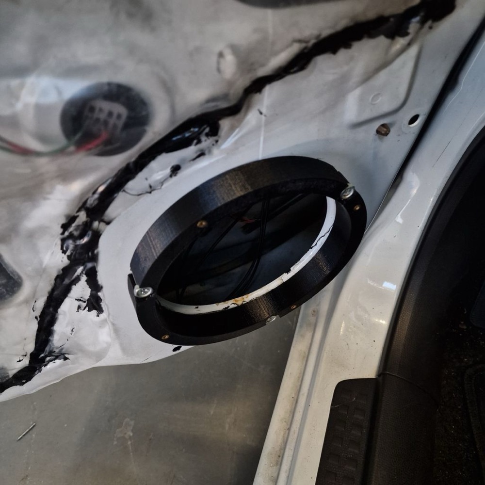 Suzuki Swift Hoparlör Ara Halkası görsel 3