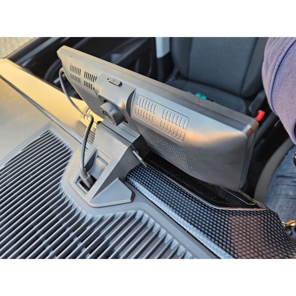 VW UP ve e-UP için CarPlay / Android Auto Adaptör Plakası görsel 3
