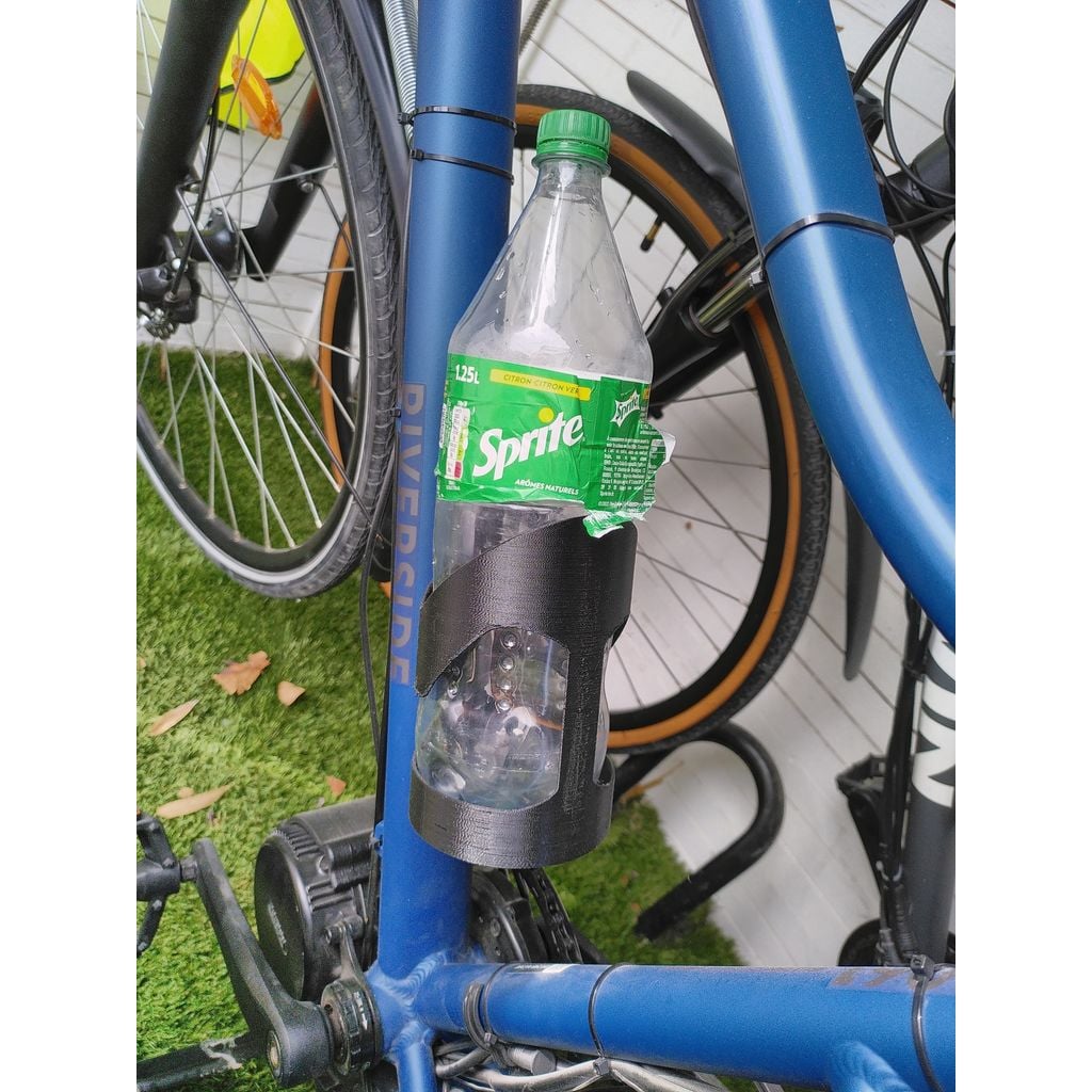 Bisiklet Büyük Boy Matara Tutucusu (1,5 Litre)