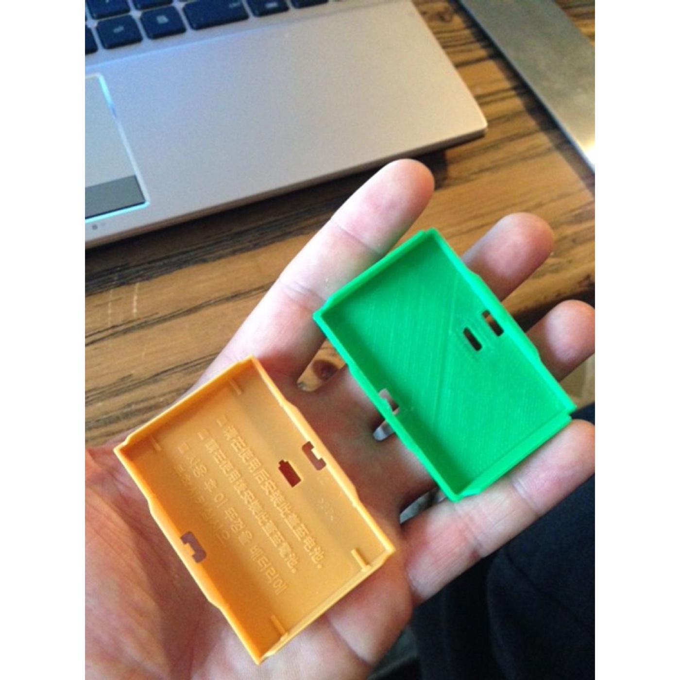 Canon Pil Yuvası Kapağı (Battery Door)