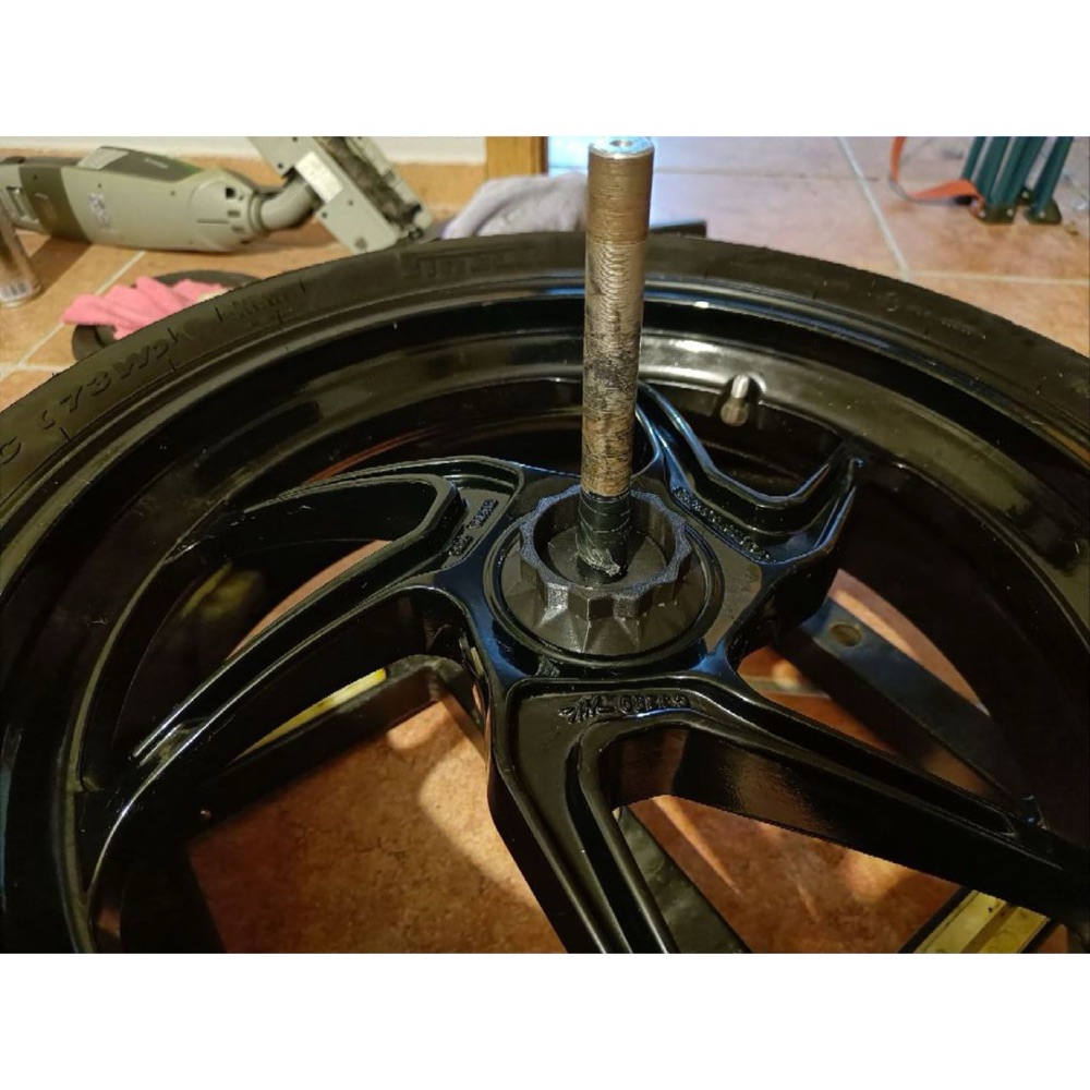 MV Agusta Arka Teker Lastik Teli Sökme Adaptörü görsel 2