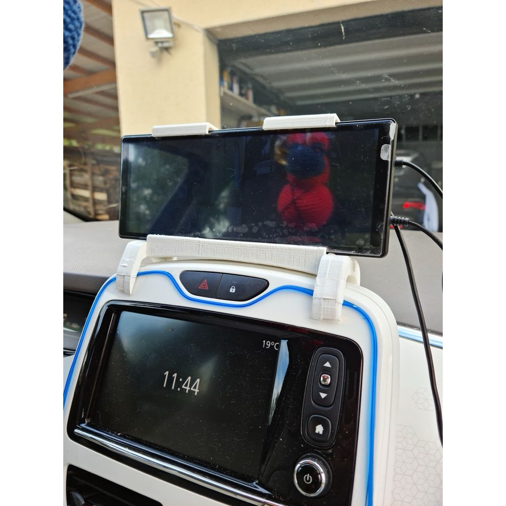 Renault Zoe Ze40 Multimedya Cihaz Tutucusu