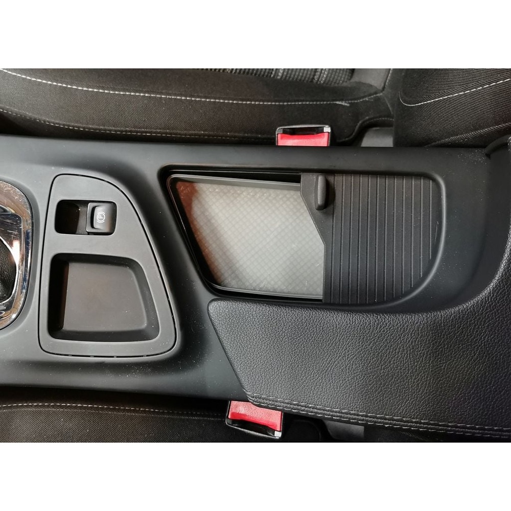 Opel Insignia Orta Konsol Bardaklık Kaplaması