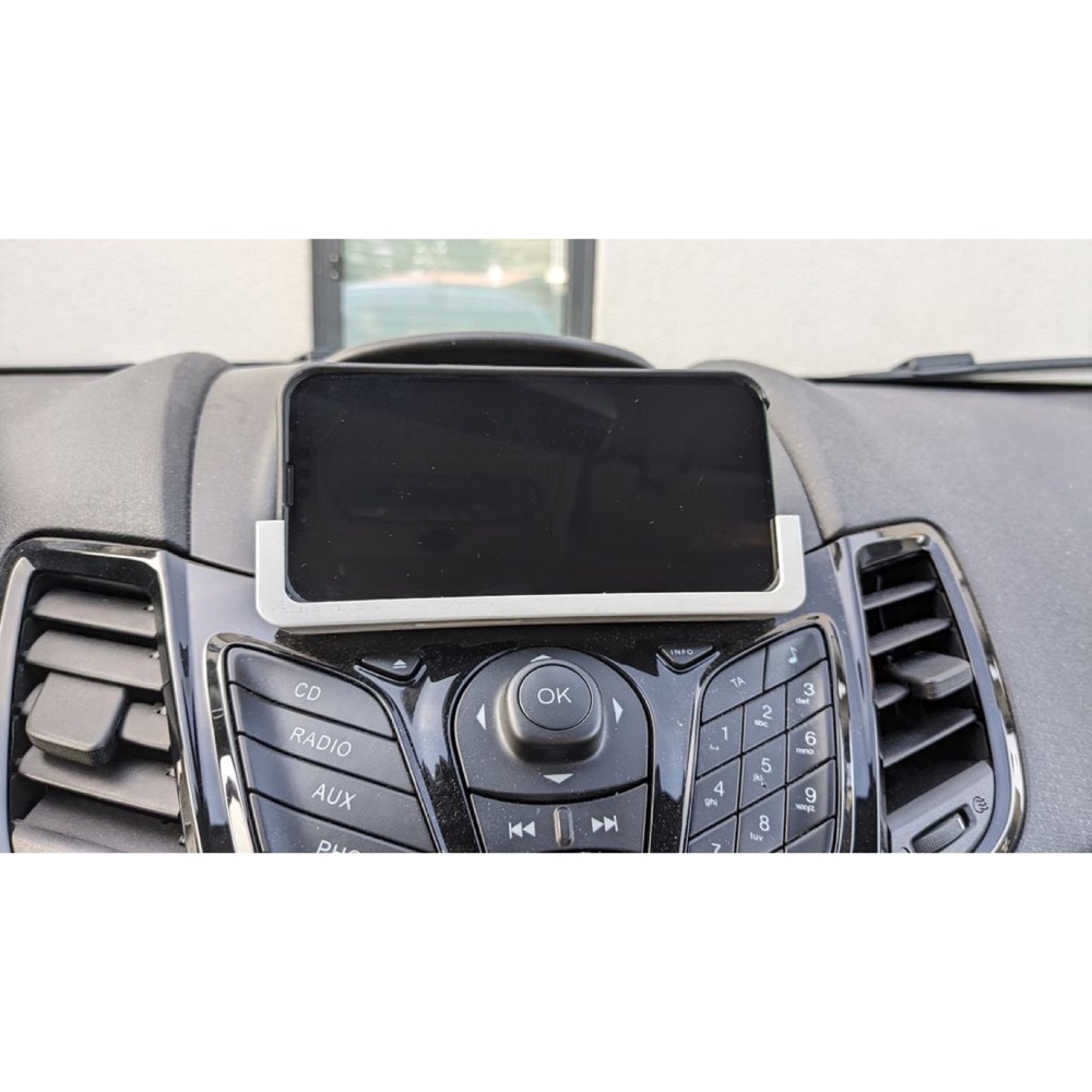 Ford Fiesta CD Yuvası Akıllı Telefon Braketi görsel 3