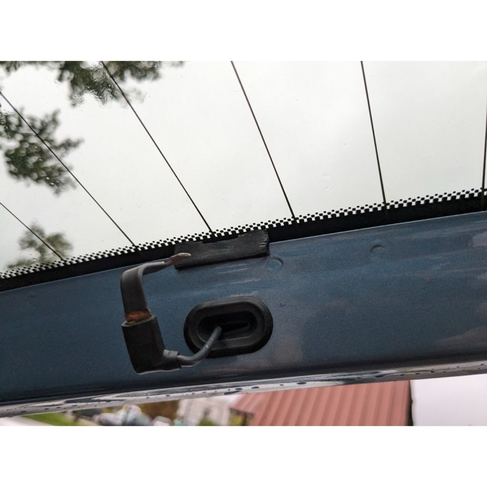Škoda Roomster Roomster rear window heating fix görsel 2