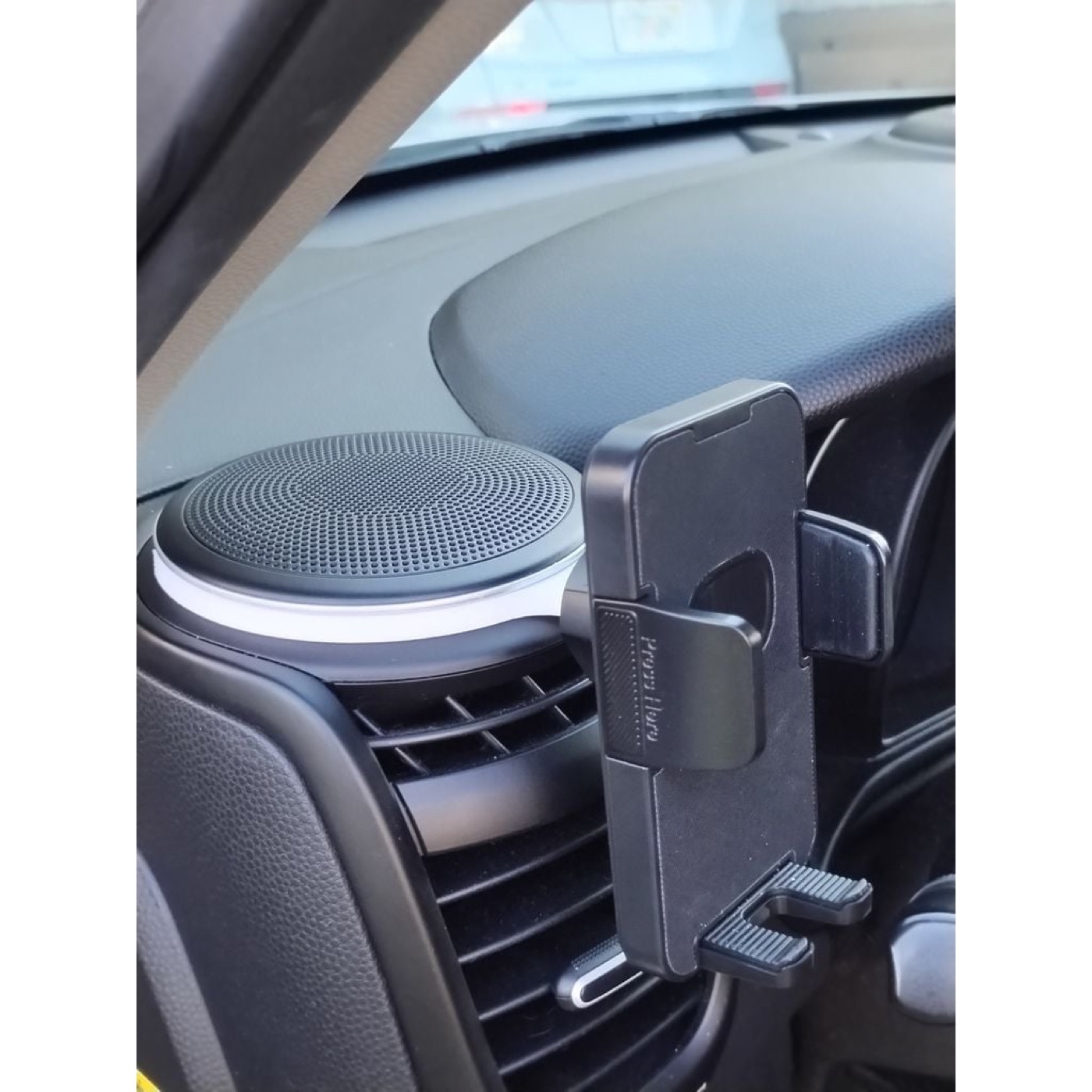 Kia Soul Telefon Tutucu Kelepçesi görsel 3