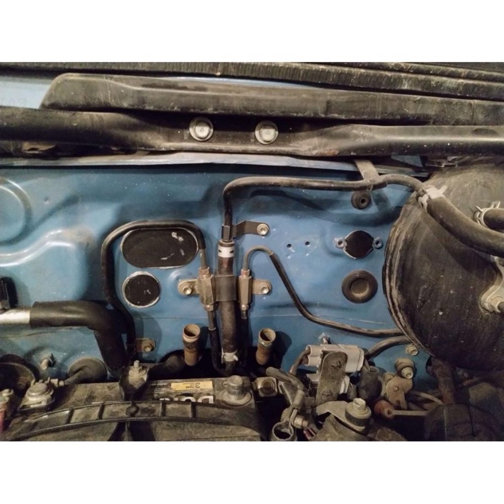Toyota MR2 SW20 Gaz Kablosu Kapama Plakası görsel 2