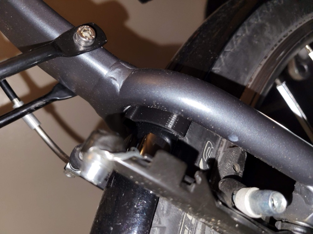 Bisiklet Çamurluk Adaptörü (Bontrager NCS Uyumlu, Dikey Montaj)