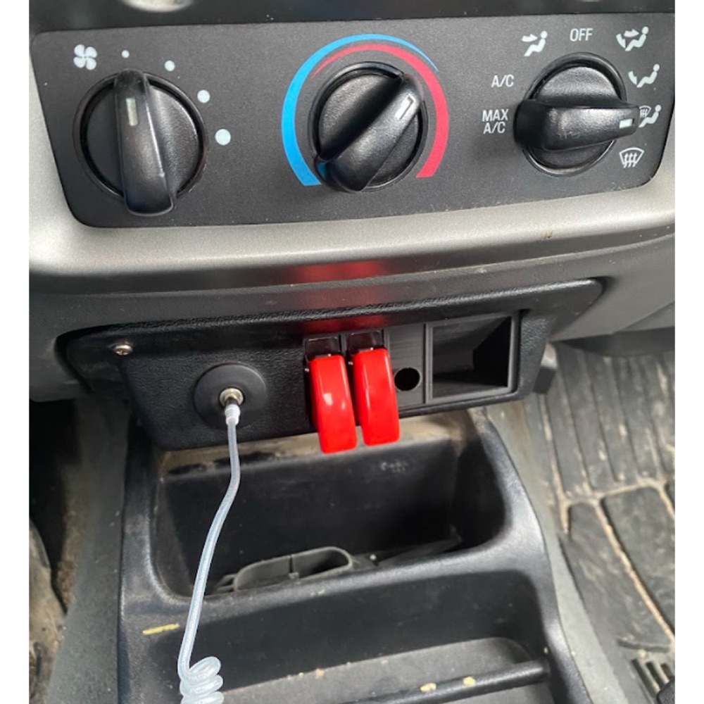 Ford Ranger (2007) Konsol Anahtar Paneli