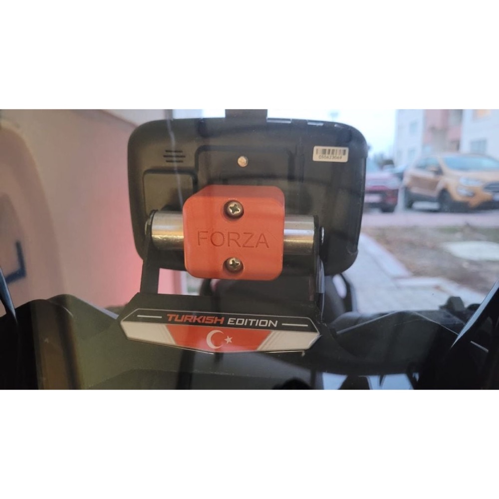 Honda Forza CarPlay Navigasyon Tutucusu görsel 3