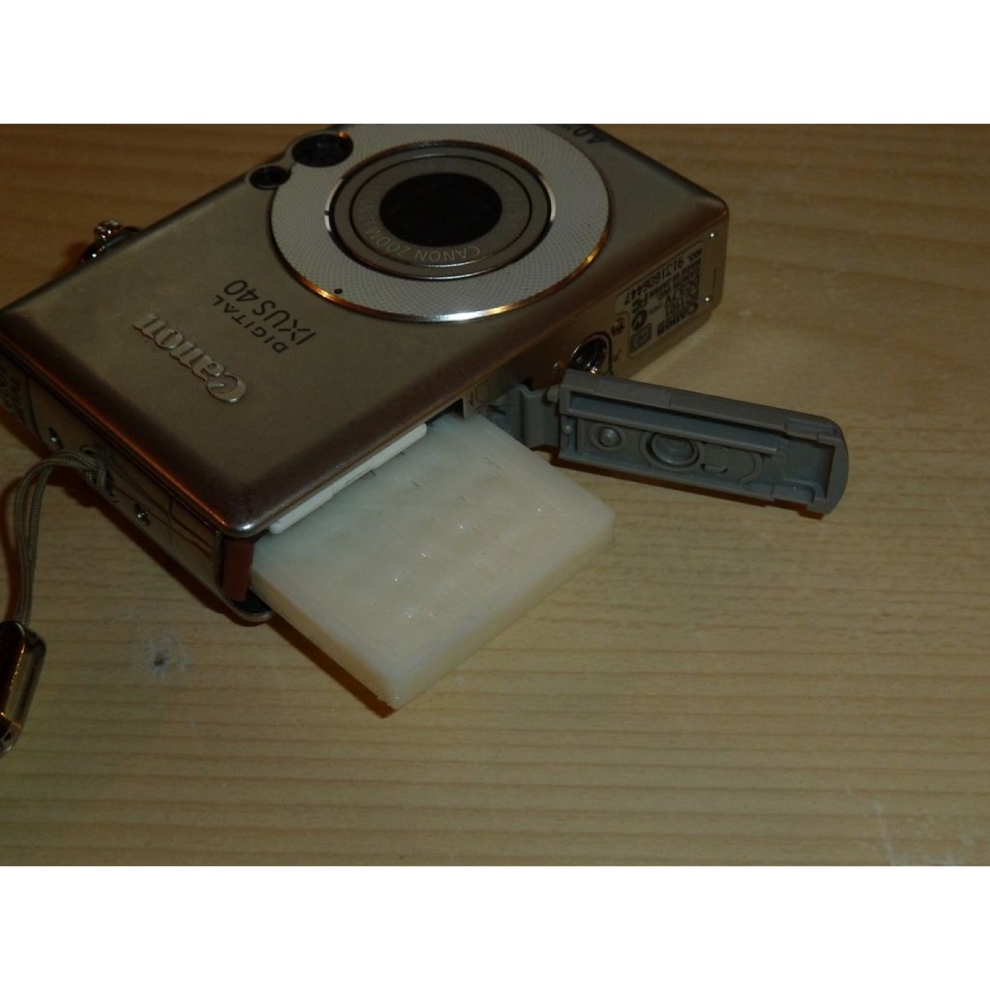 Eski Canon Kompakt Fotoğraf Makineleri için Sahte Pil (Dummy Battery) Bloğu görsel 2