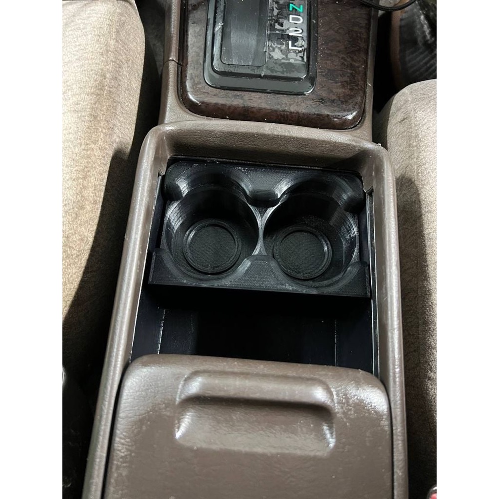Toyota Mark II JZX90 İkili Bardaklık