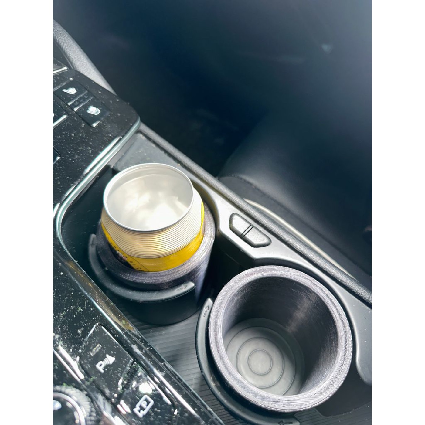 Kia Sportage NQ5 Bardaklık Adaptörü görsel 2