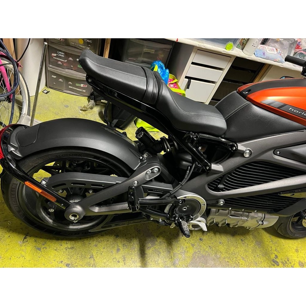 Harley Davidson LiveWire Arka Çamurluk Modifikasyonu görsel 2