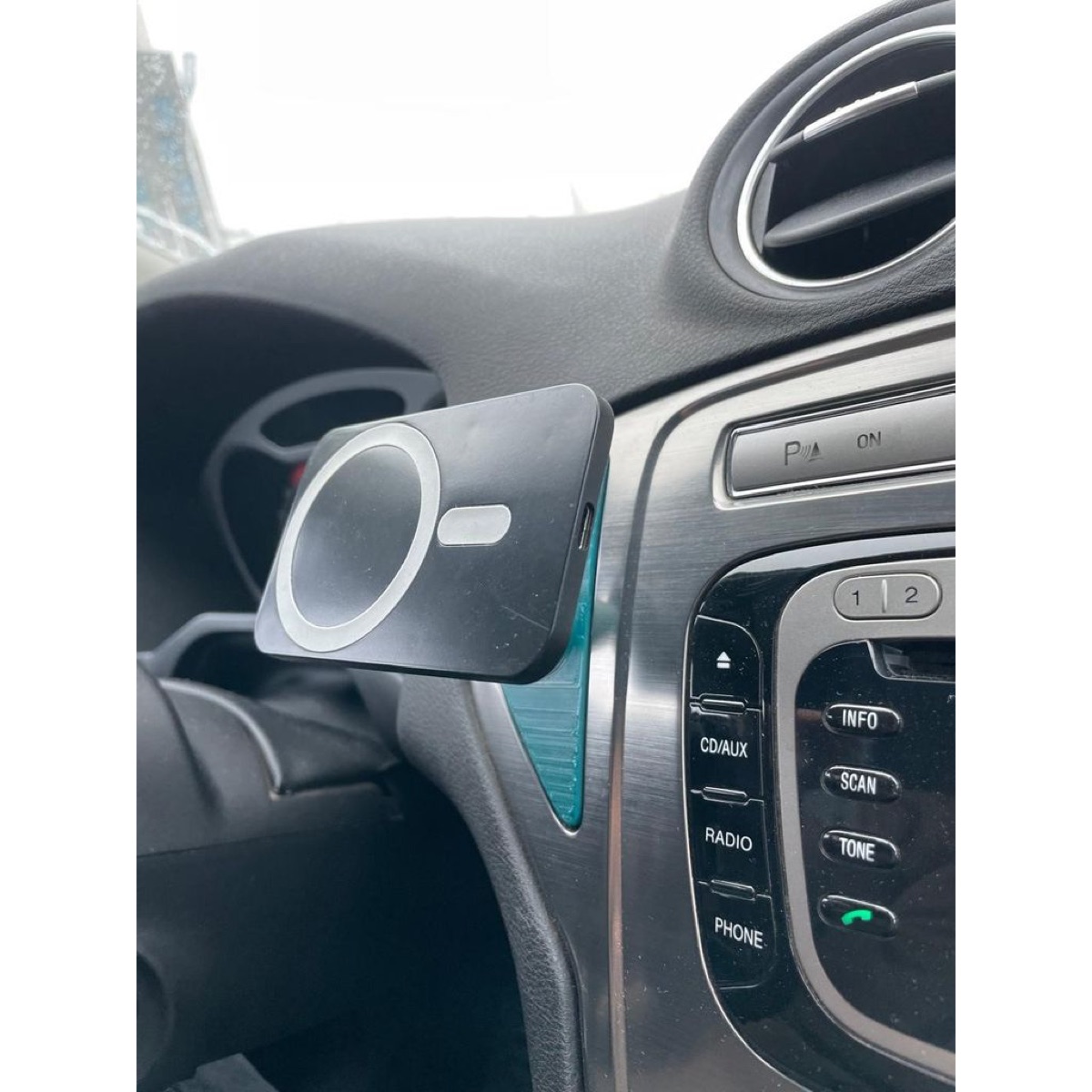 Telefon Tutucu Kolu (Ford Mondeo MK4 Uyumlu) görsel 3