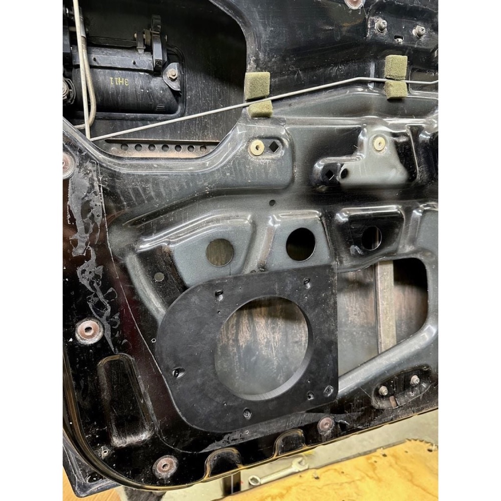 Suzuki Sidekick/Geo Tracker Kapı Hoparlör Adaptörü