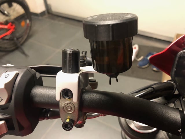Ducati Monster+ Ayna Kapatma Parçası görsel 2