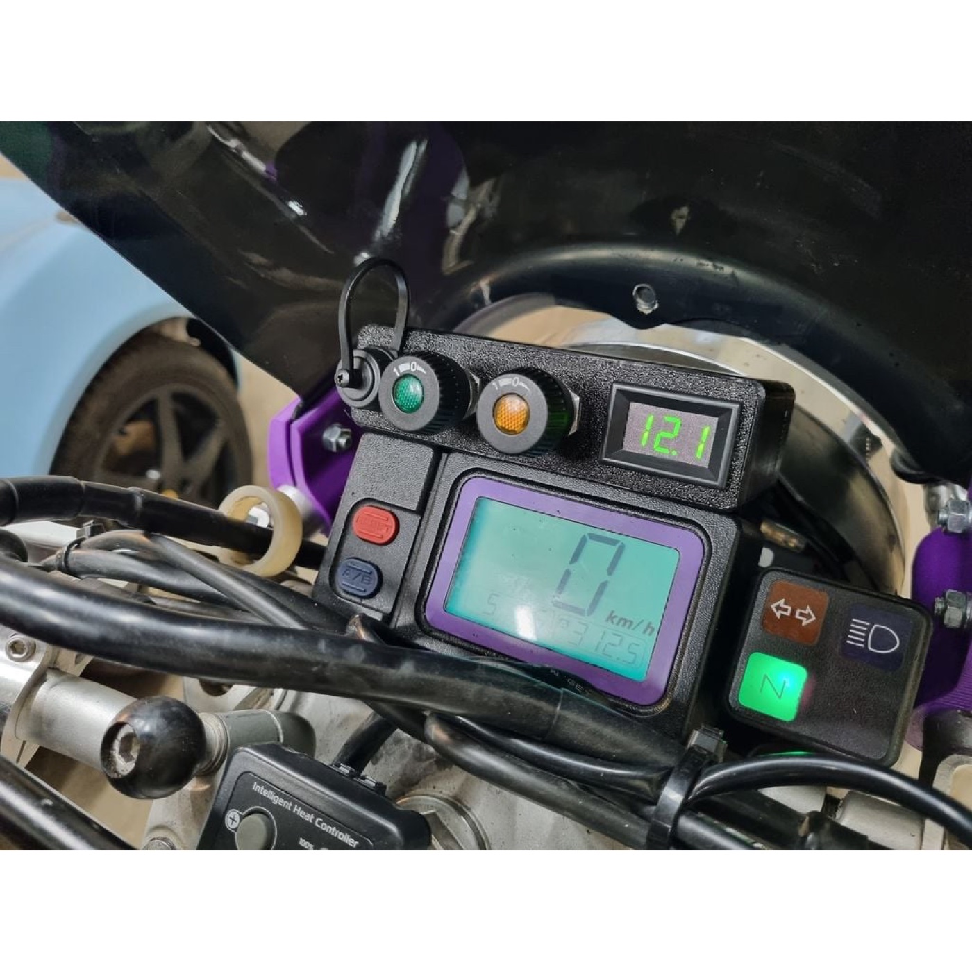 Yamaha TTR250 Yardımcı Anahtar Kutusu ve Gösterge Paneli Muhafazası görsel 4