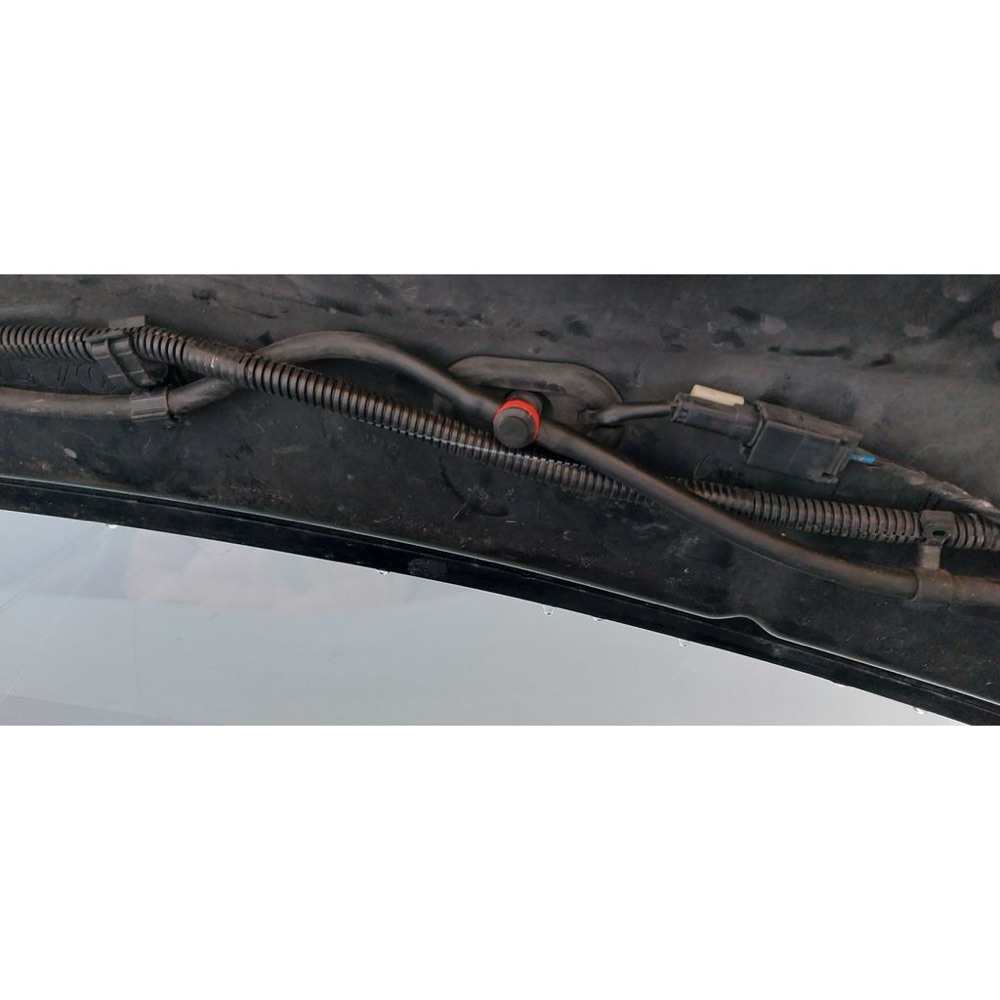Volvo V70 Cam Suyu T Bağlantısı