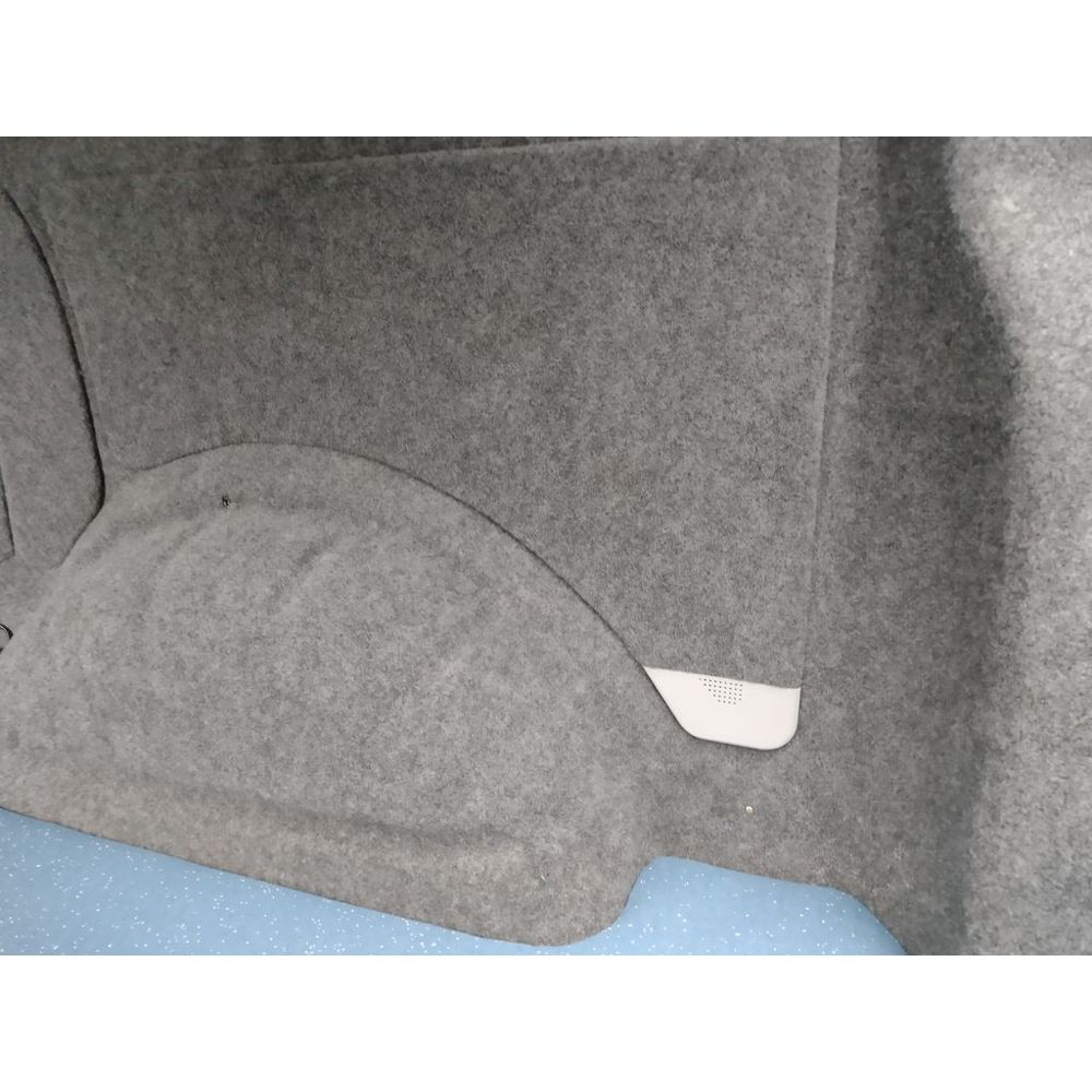 Volkswagen Transporter Arka Panel Dolgu Parçası