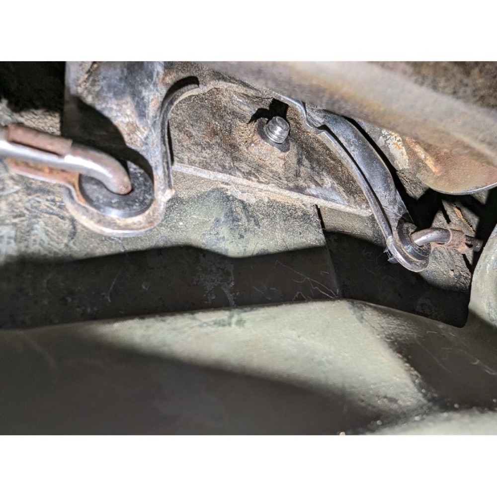 VW Rabbit Arka Kapak Kolu Bushing görsel 2