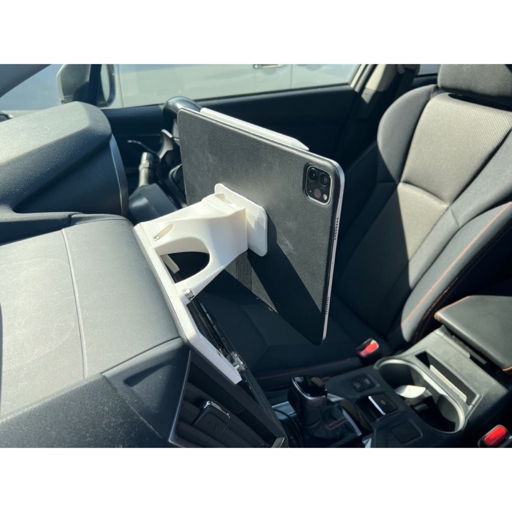 Subaru XV iPad Standı