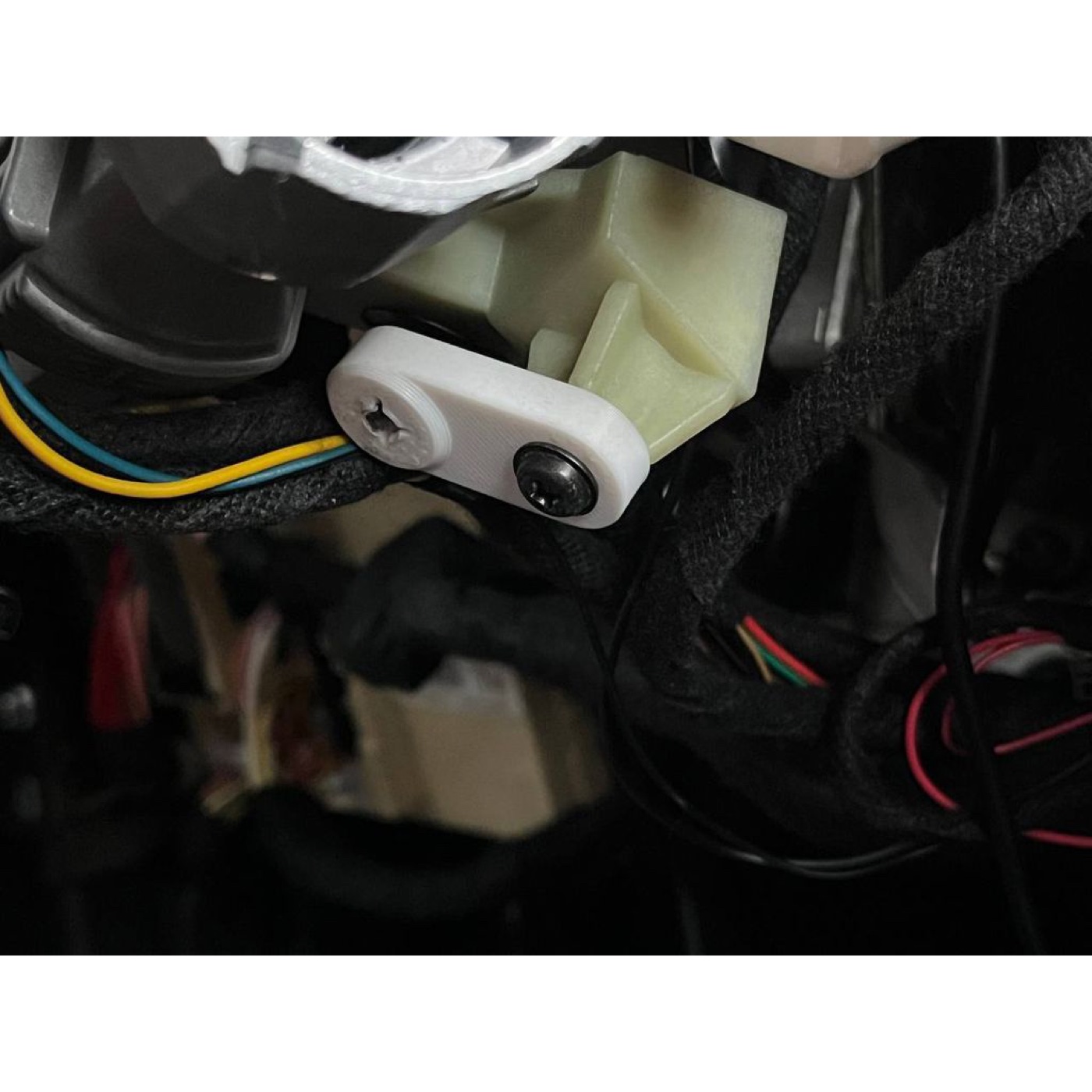 Kia Optima TF Direksiyon Kolonu Kapağı Adaptörü görsel 2