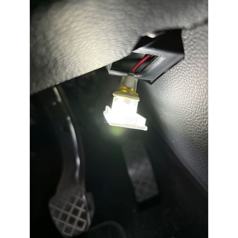Seat Ibiza / Arona Ayak Boşluğu LED Aydınlatma Kapağı görsel 2