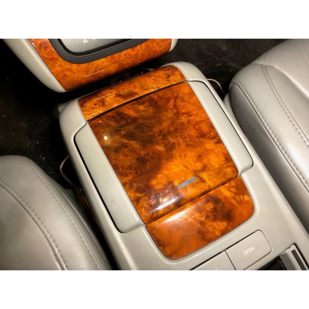 Lexus RX330 Orta Konsol Bardaklık Insert görsel 3